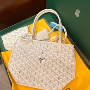 Mini Tote Special Addition – Classic Geometric Pattern (Beige) Hand Painted